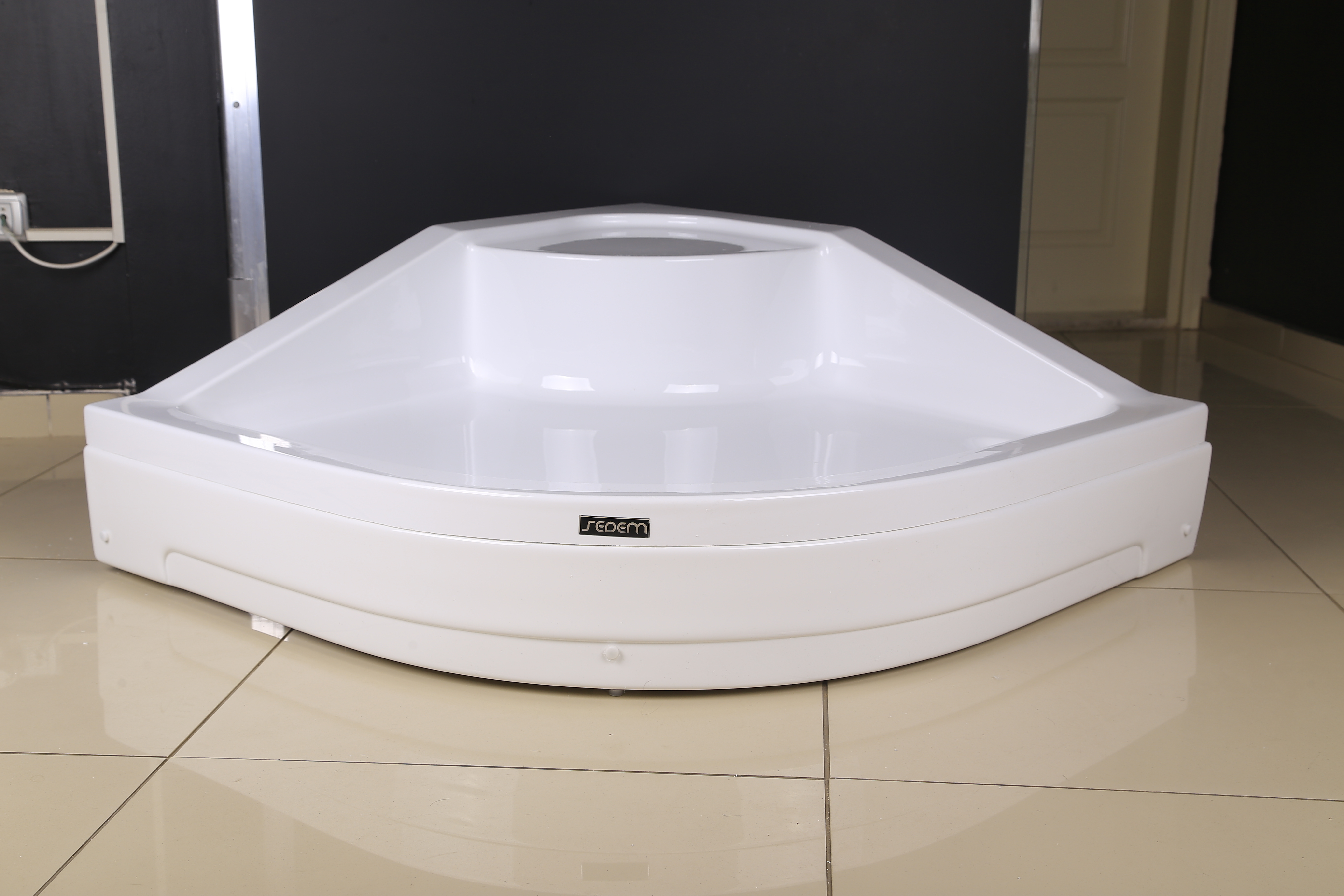 Oval Oturmalı Duş Teknesi